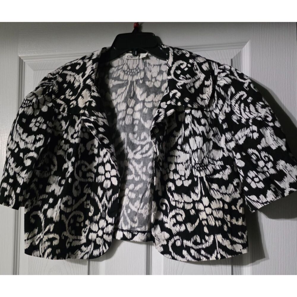Cato Black White Floral Cropped Bolero Jacket Short Sleeve Shrug Size M